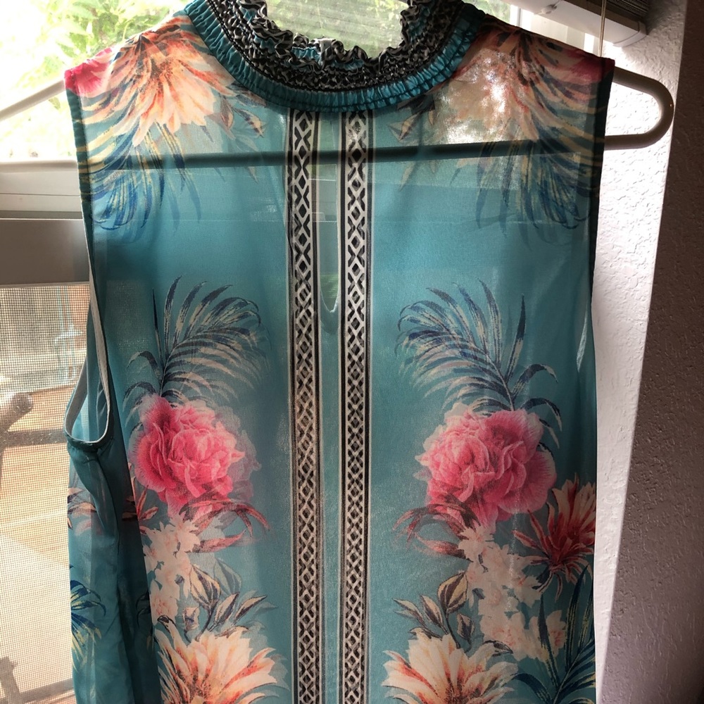 Women’s top